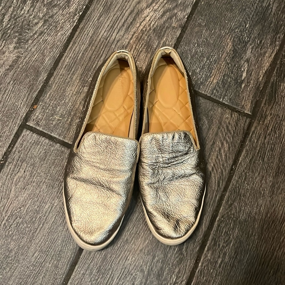 Gold Metallic Flat